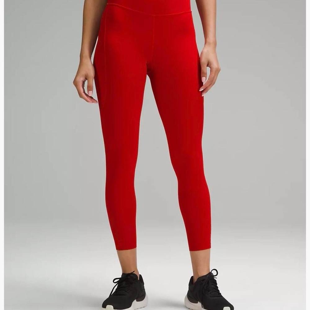 Lululemon Legging Size 2 Wunder Train High Rise Tight 28"
